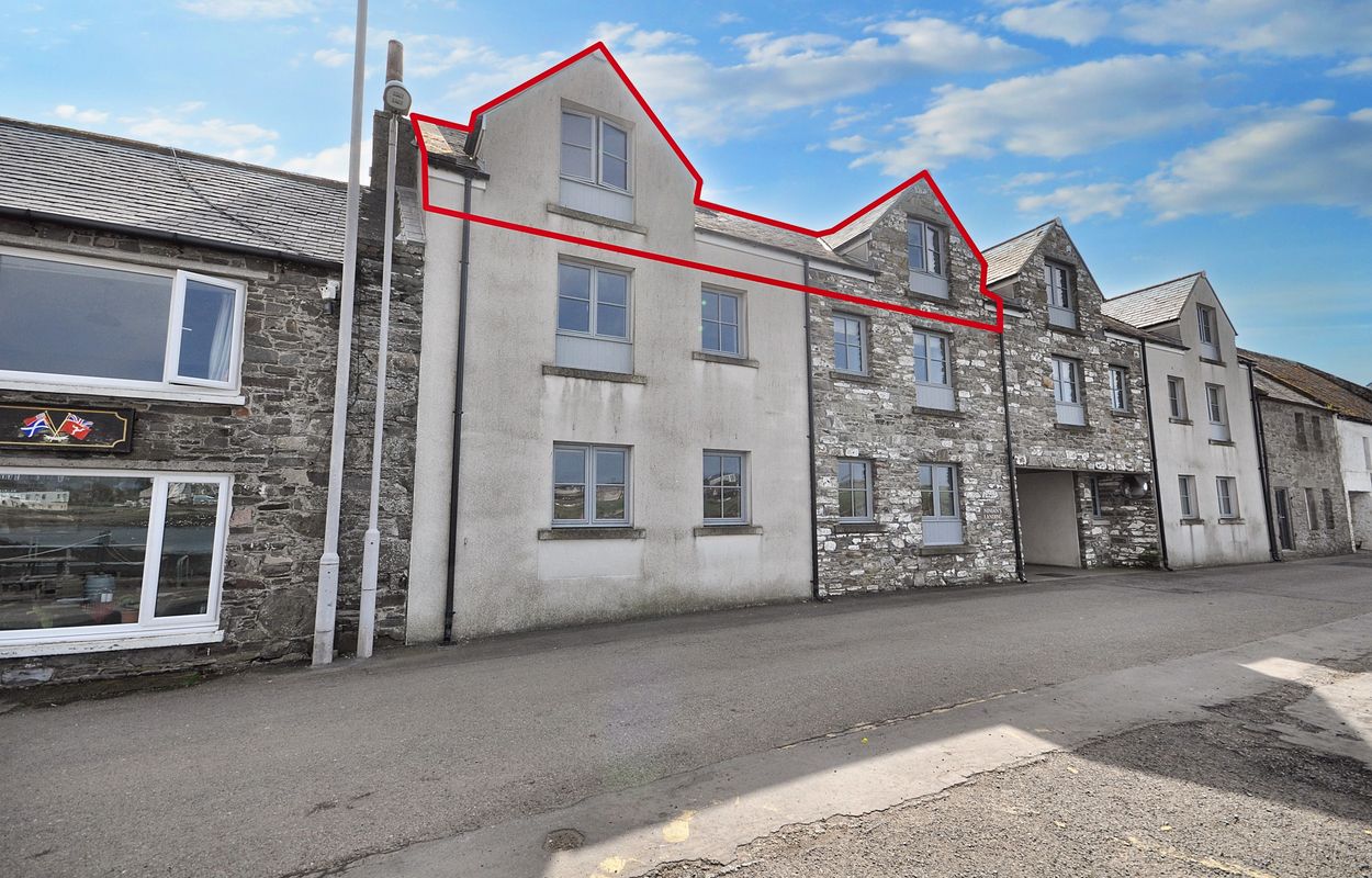 Photograph of 5 Ninians Landing, Harbour Row, Isle of Whithorn